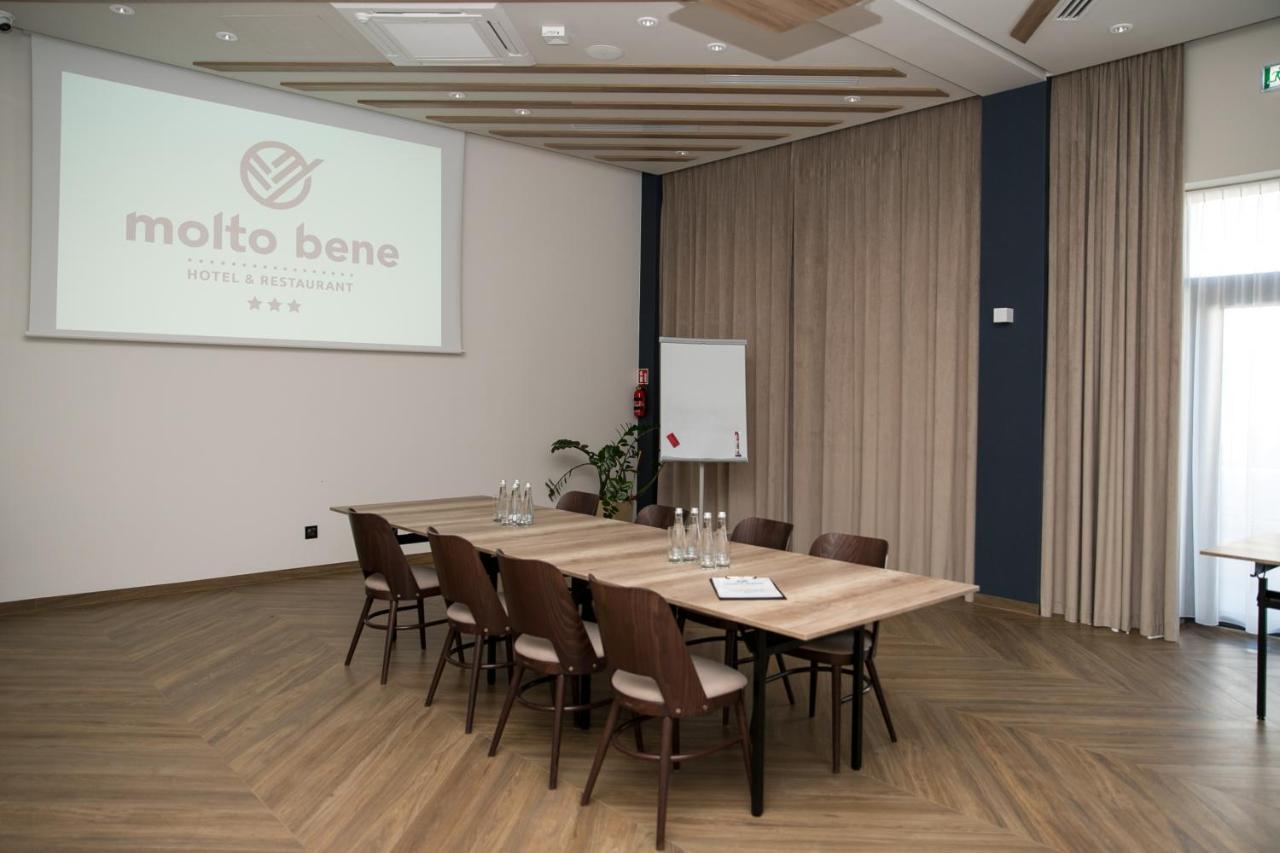 Molto Bene Hotel & Restaurant Skorcz Экстерьер фото