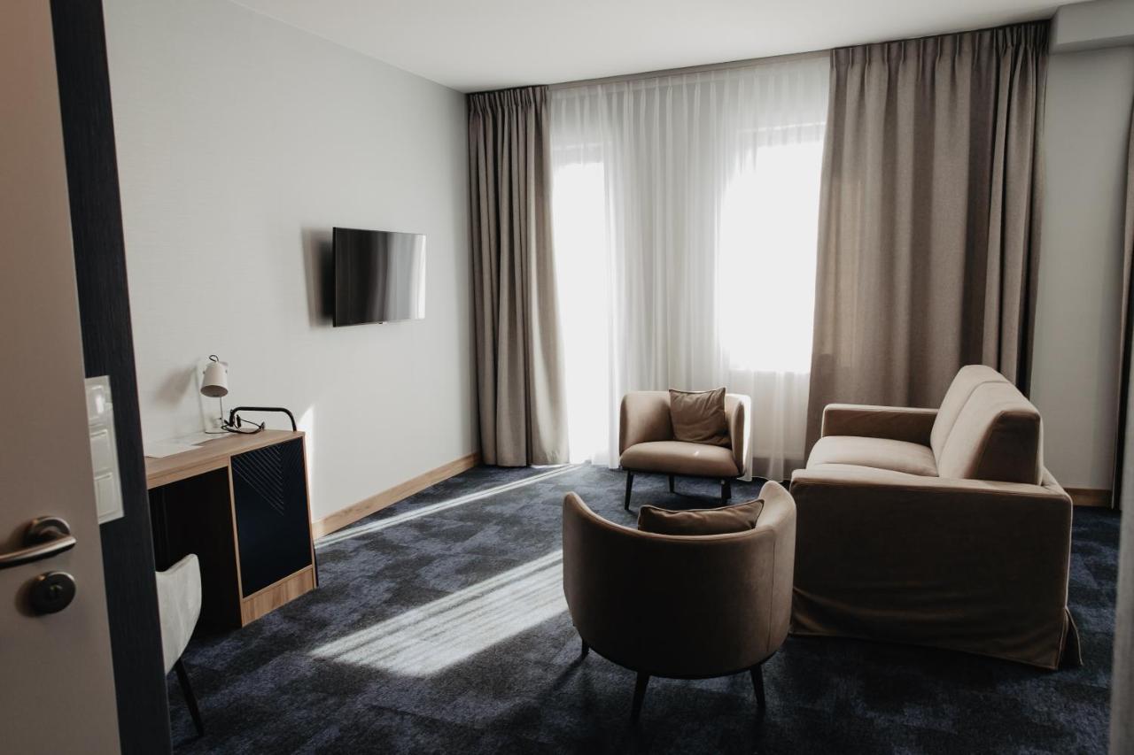 Molto Bene Hotel & Restaurant Skorcz Экстерьер фото