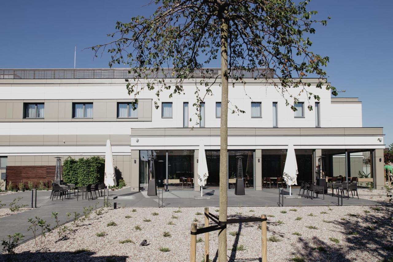 Molto Bene Hotel & Restaurant Skorcz Экстерьер фото